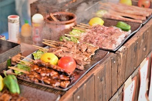 Dobré jídlo světa, street food festival na Kačině 
